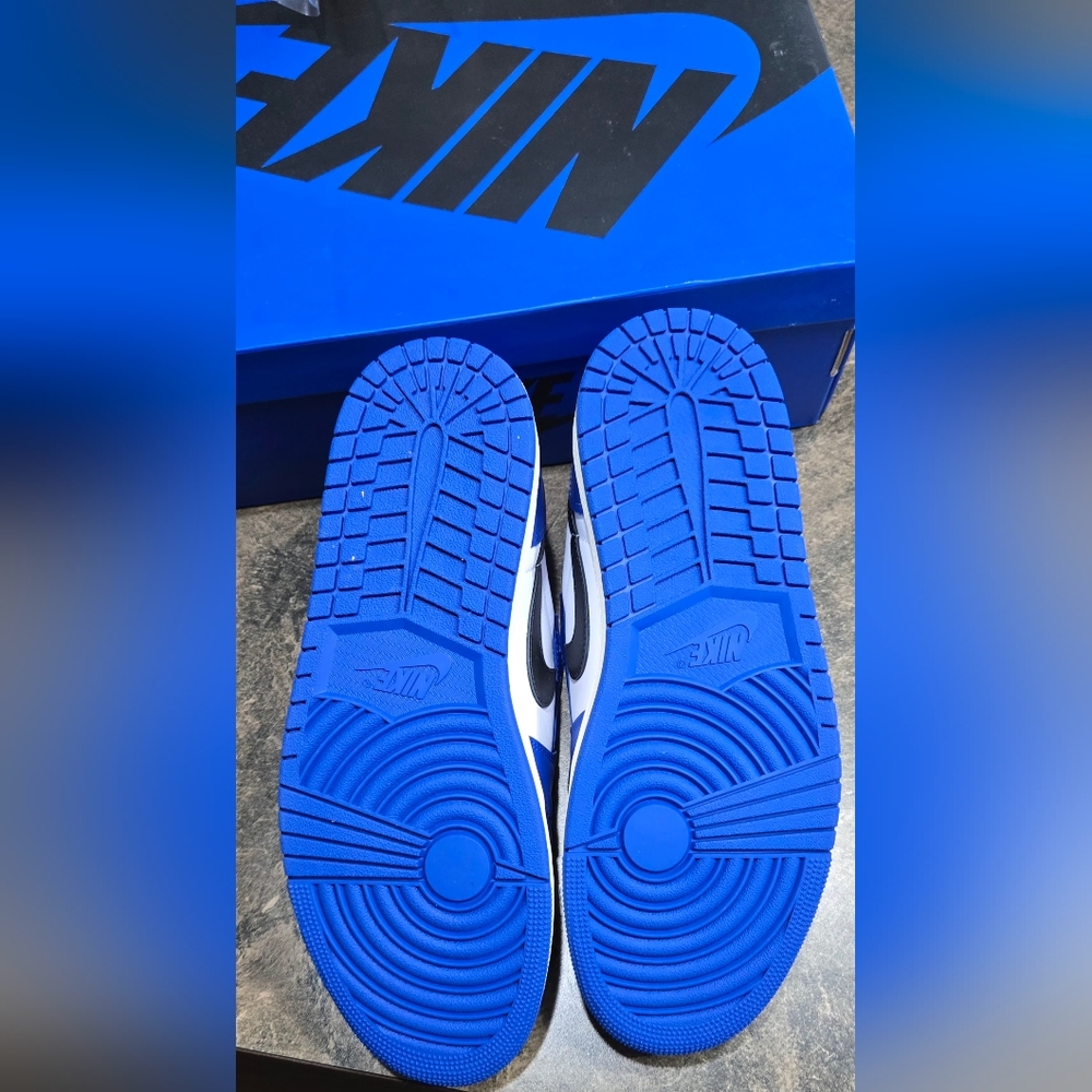 SOLD Air Jordan 1 Retro Low OG "Game Royal" - Picture 7 of 12